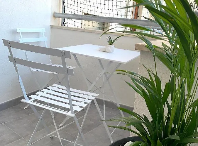 Alojamento de Acomodação e Pequeno-almoço Civico 49 4*